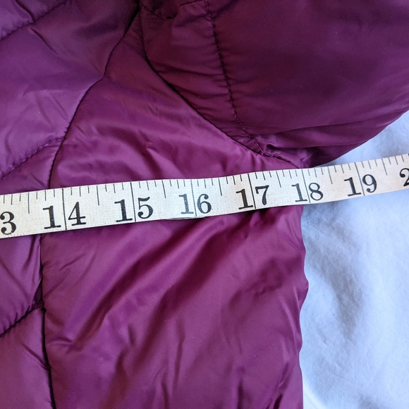 Like New Spyder girls down jacket size L 12-14 - Picture 8 of 11